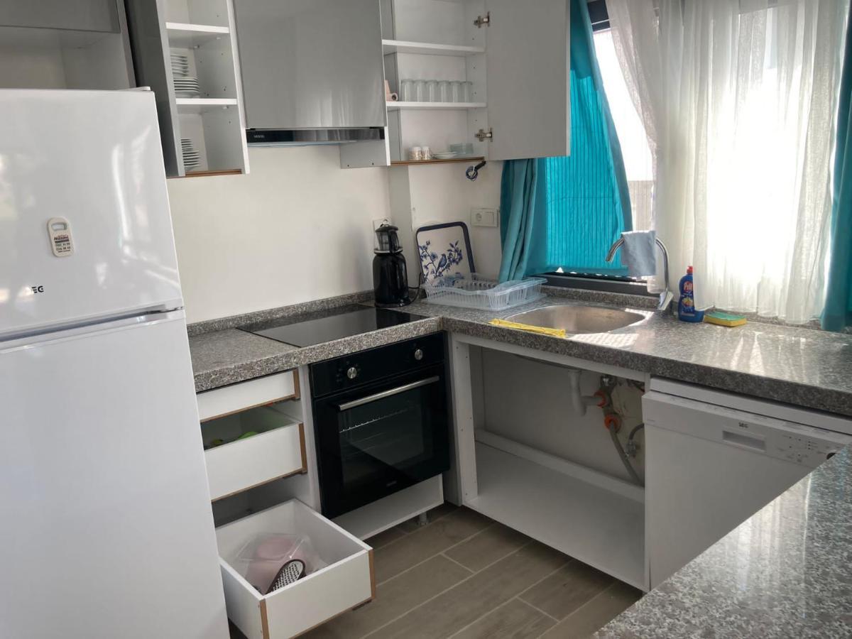 Sahil Aparts - Guelluek Aparthotel Milas Esterno foto