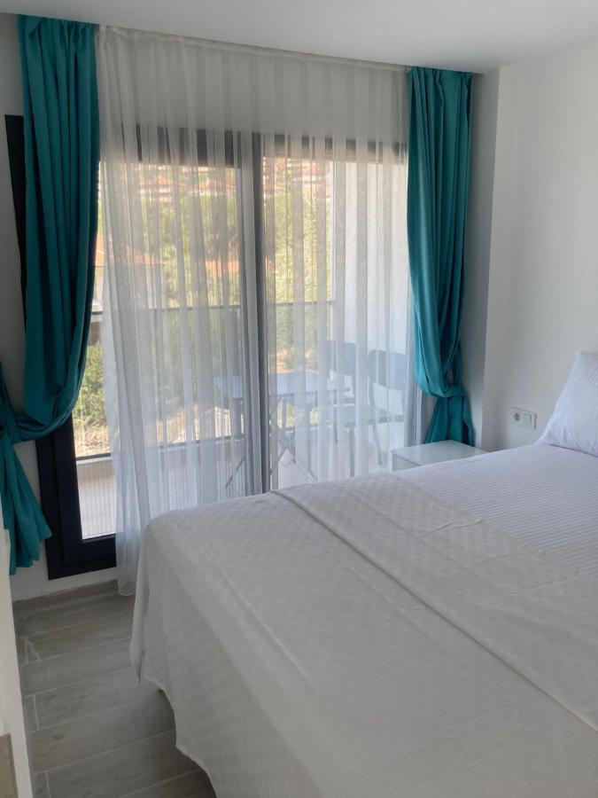 Sahil Aparts - Guelluek Aparthotel Milas Esterno foto