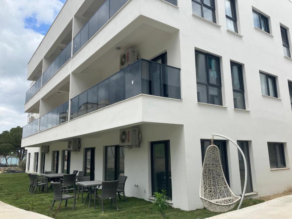 Sahil Aparts - Guelluek Aparthotel Milas Esterno foto